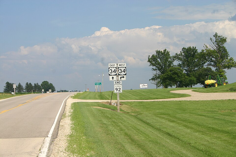 Street-level photo: Sign marking the eastern end of IL-92, and of the 4-state Route 92, at US 34 in La Moille IL.