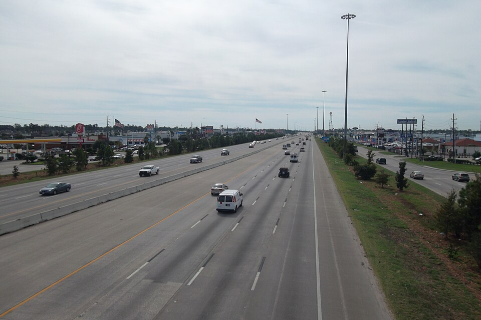 Street-level photo: From Louetta Road looking south